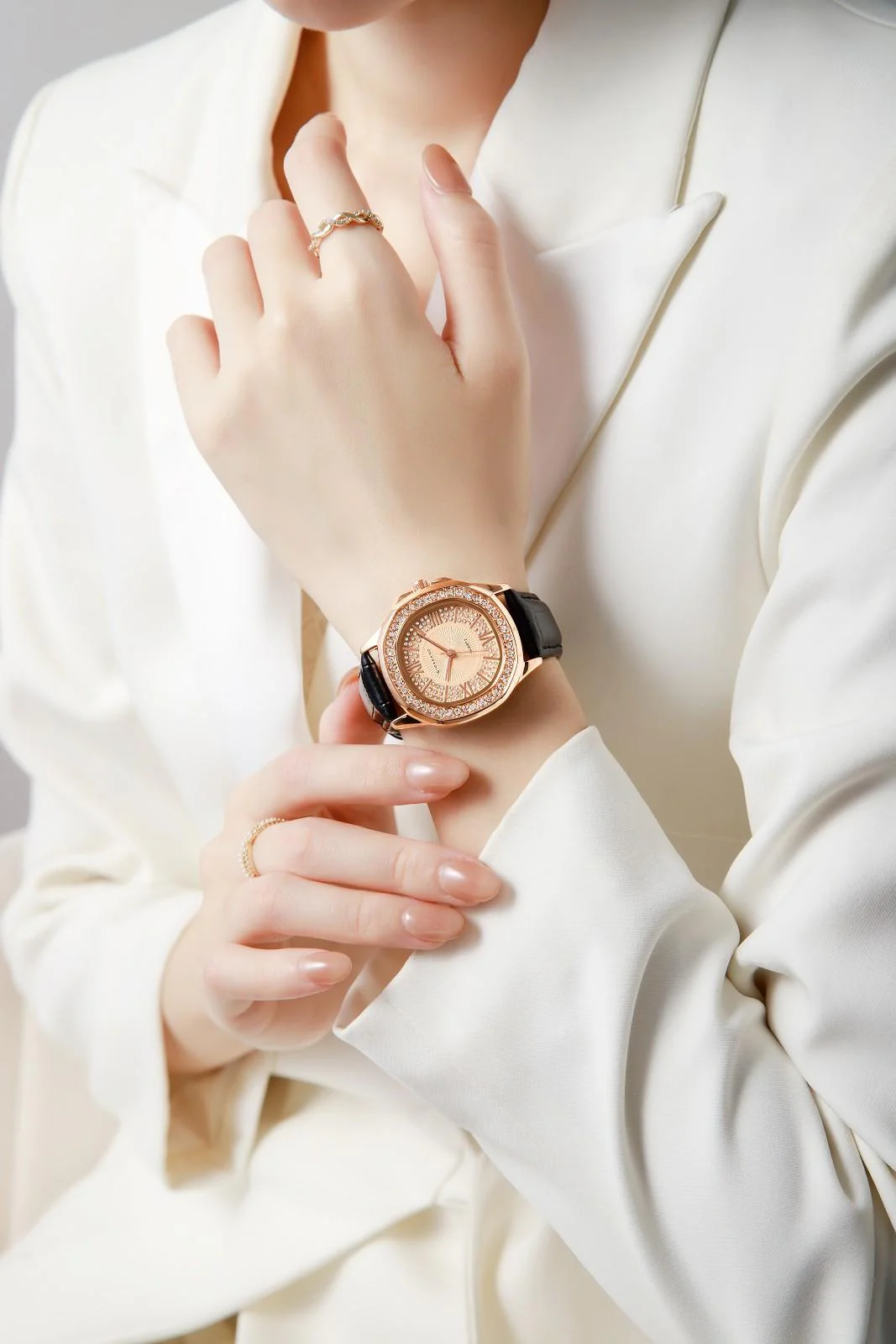 Giordano Luxury Analog Watch for Women with Crystal-Studded Bezel & Leather Strap – Octagonal Case, Elegant Quartz Wristwatch GZ-60141-11 - Image 2