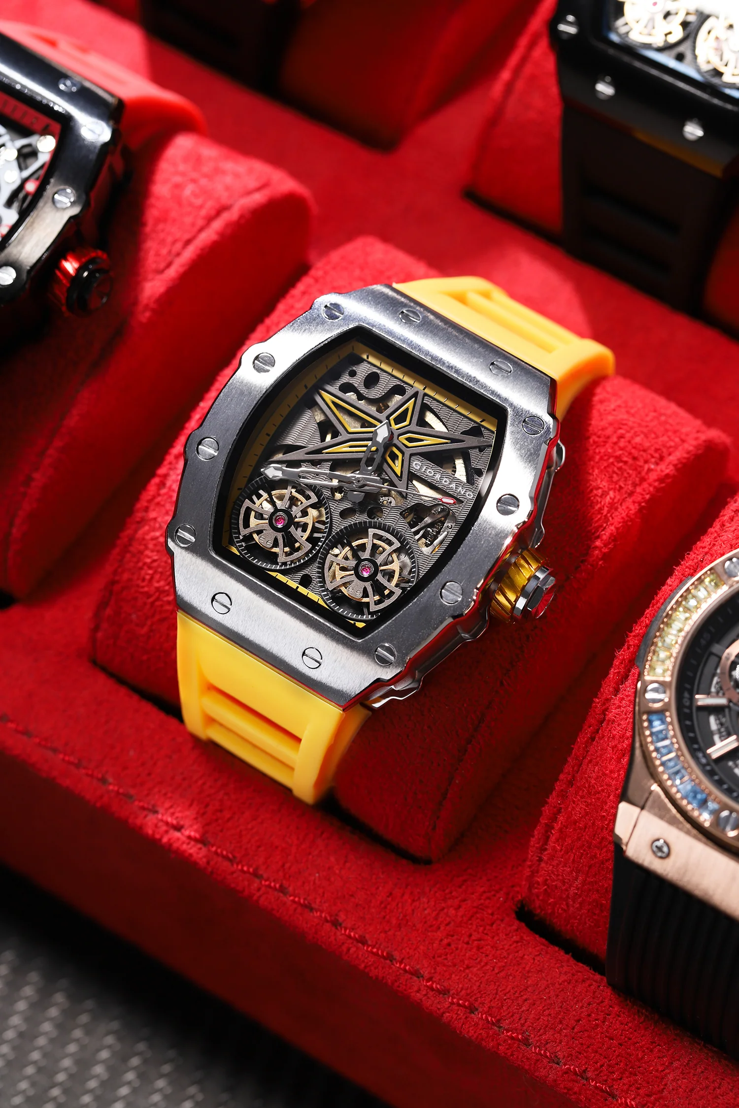 Giordano Luxury Automatic Watch for Men – Mechanical Skeleton Dial, Dual Gear Display,Silicon Strap | GZ-50128-03 - Image 3