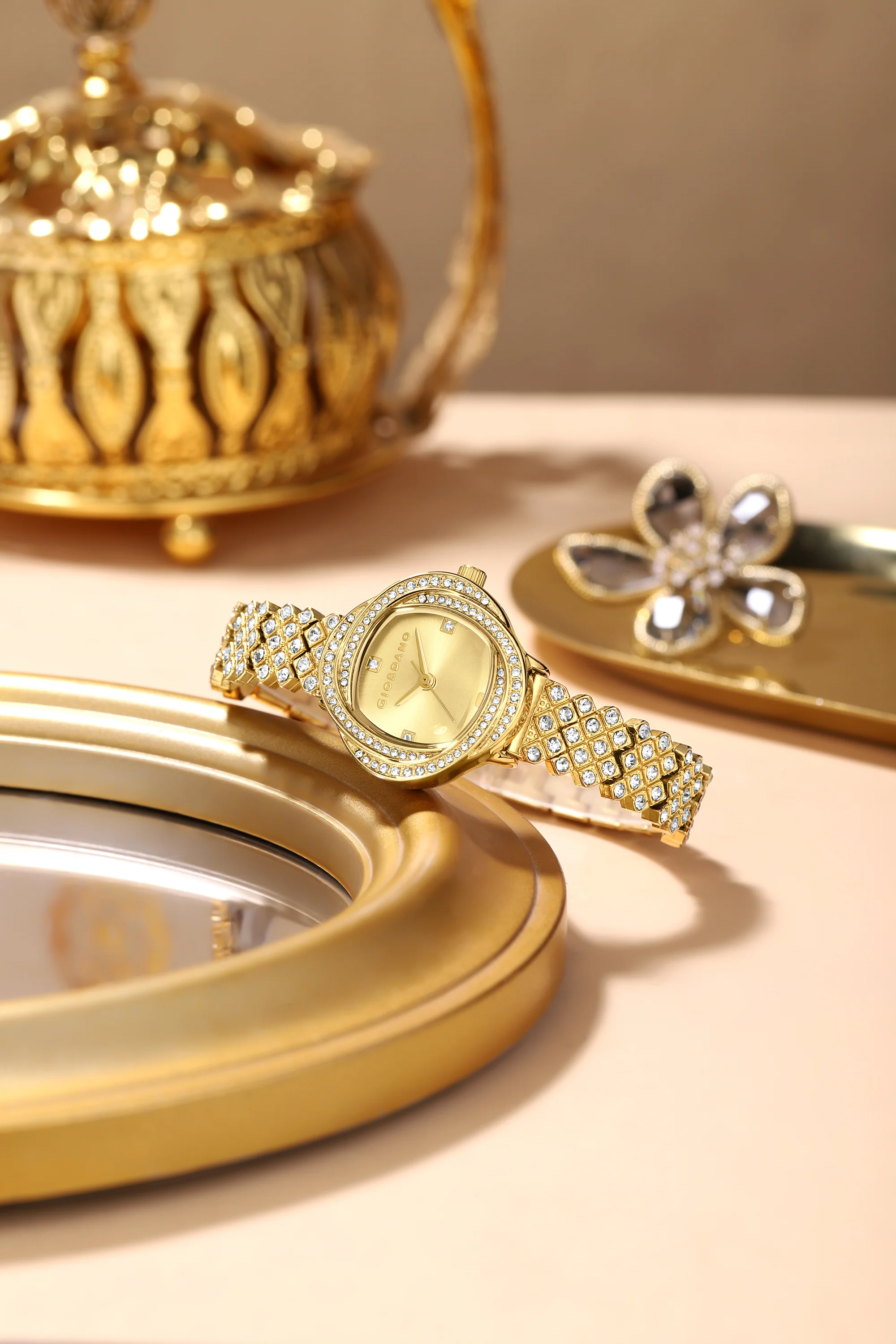 Giordano Luxury Crystal Watch for Women, Stainless Steel Strap, Diamond-Studded Bezel, Elegant Dress Timepiece | GZ-60120-22 - Image 3
