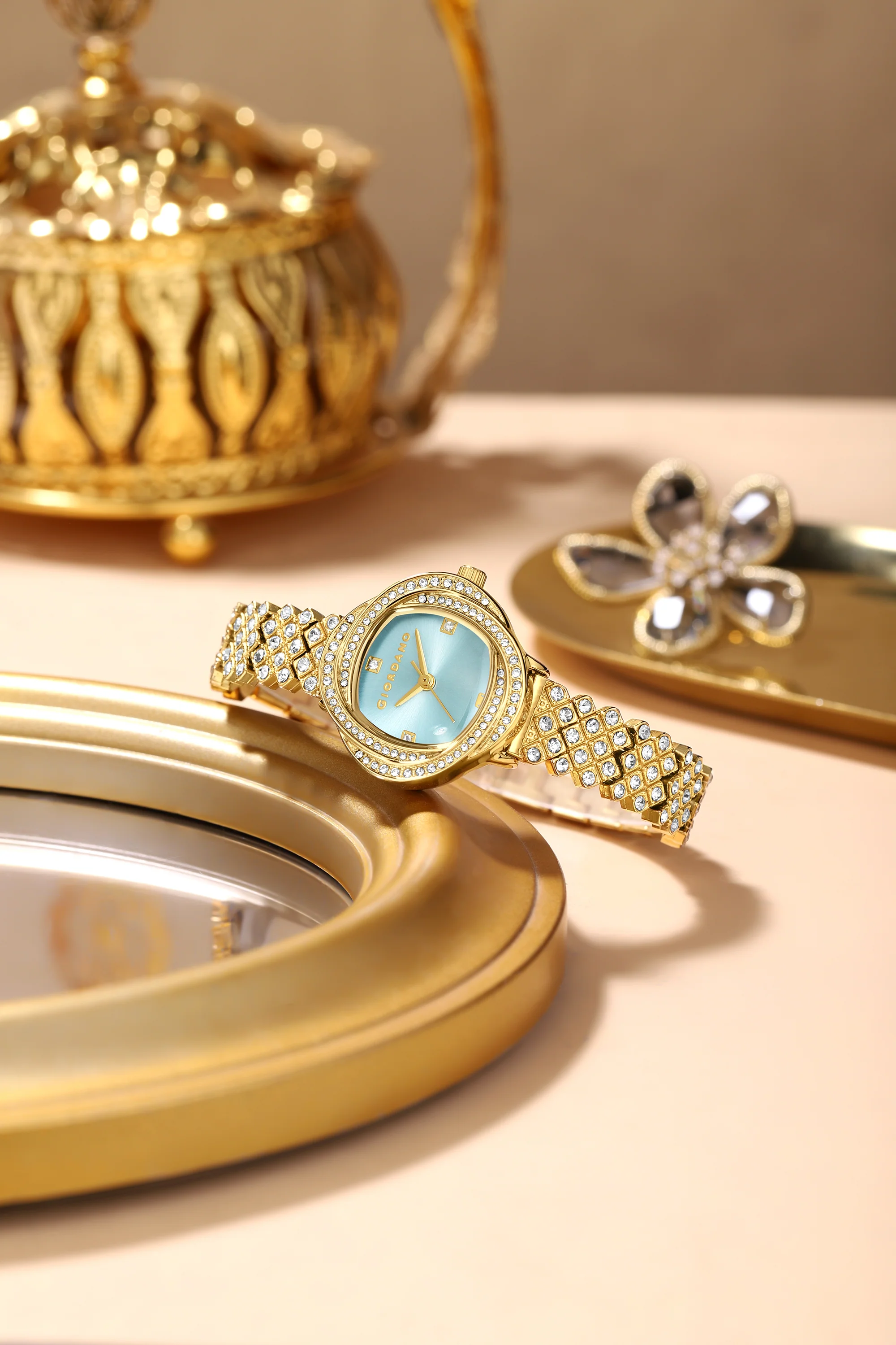 Giordano Luxury Crystal Watch for Women, Stainless Steel Strap, Diamond-Studded Bezel, Elegant Dress Timepiece | GZ-60120-33 - Image 3