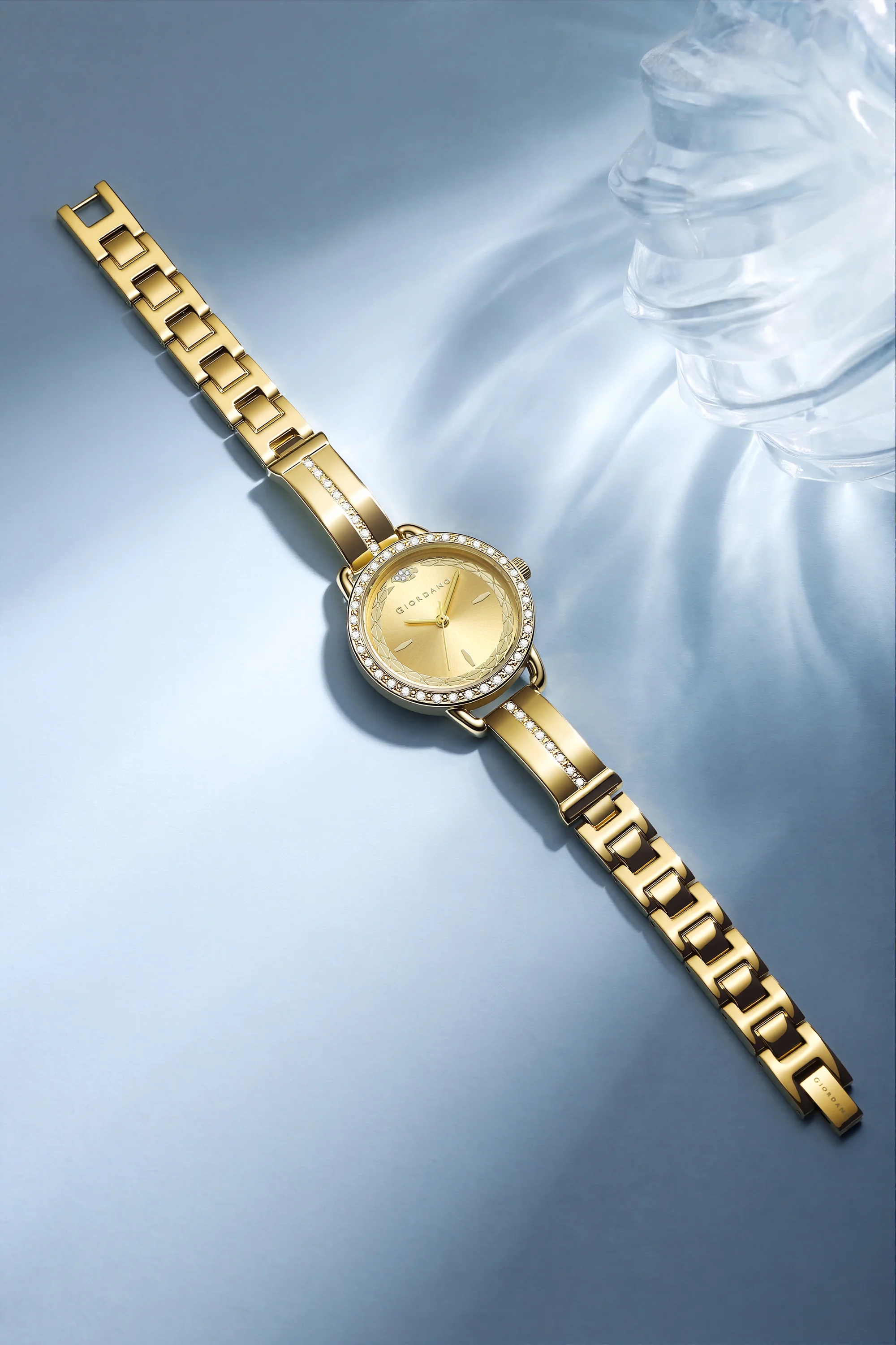 Giordano Luxury Fashion Analog Watch for Women with Elegant Dial, Crystal-Studded Bezel, Stainless Steel Strap & Water Resistant GZ-60133-22 - Image 3