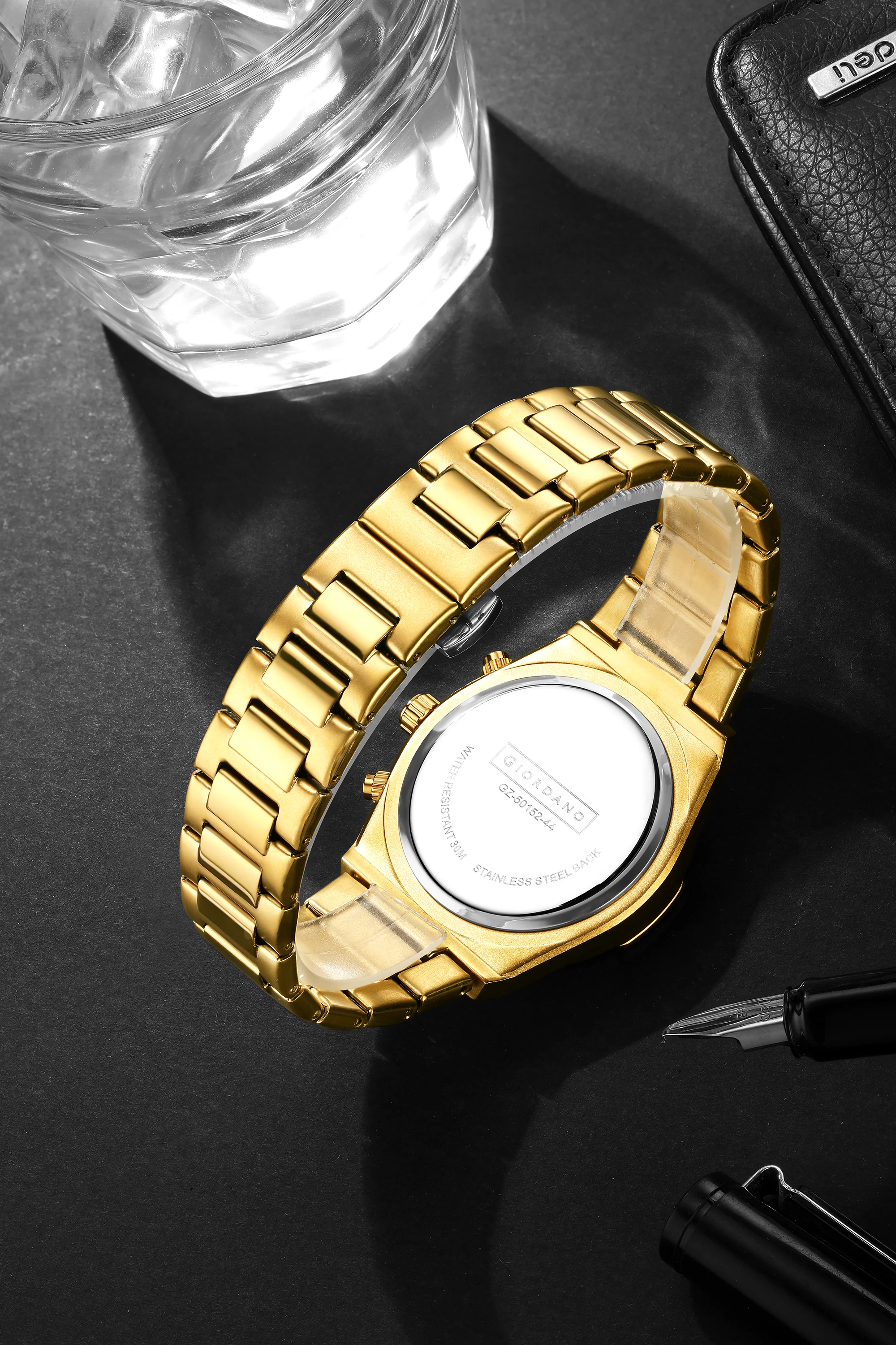 Giordano Luxury multifunctional Watch for Men with round dial, date display and Stainless Steel Strap | GZ-50152-44 - Image 4