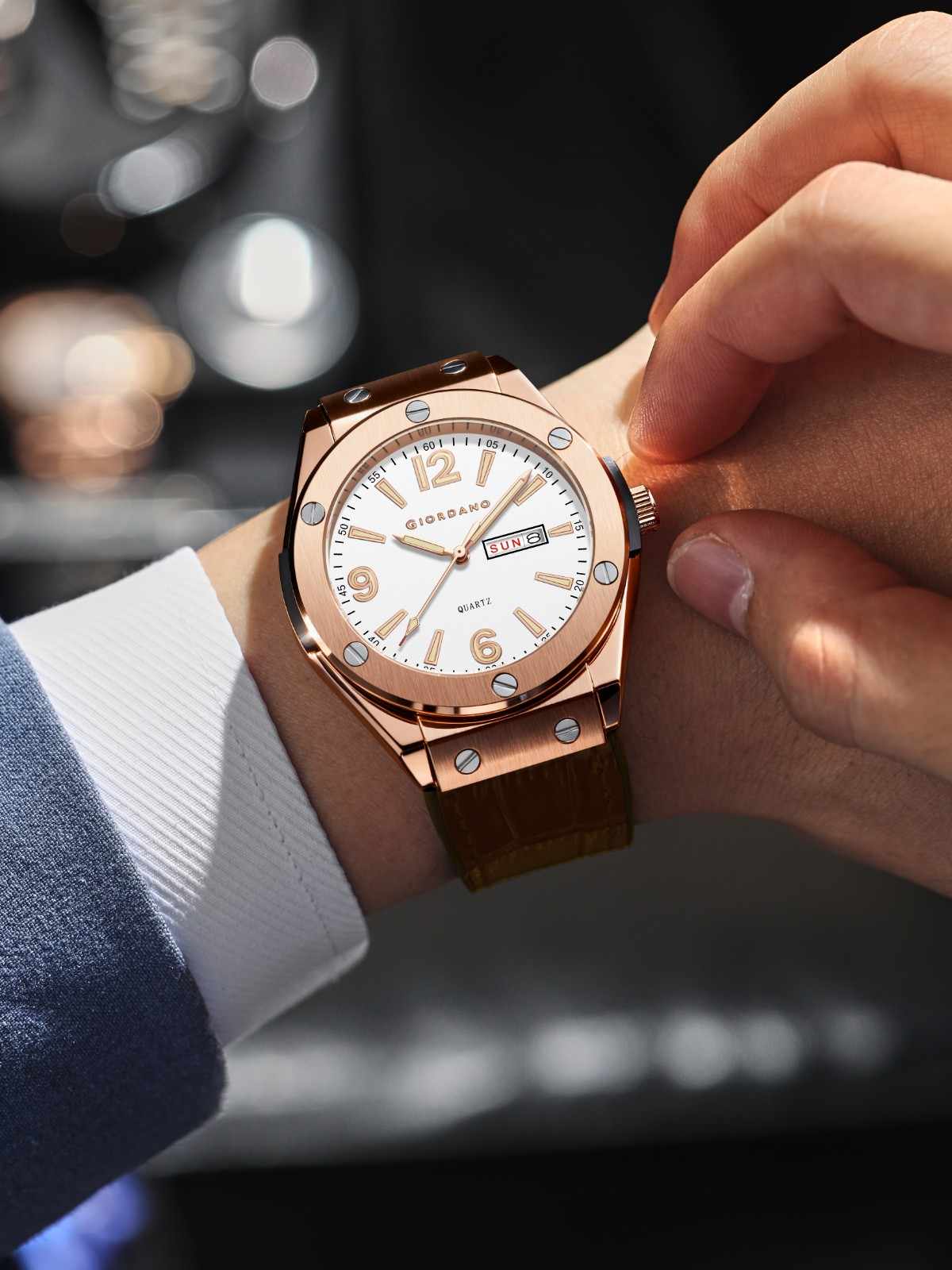 GIORDANO Luxury Watch for Men with Leather Strap, Day-Date Display, Brushed Metal Finish, and Silver Screw Details - GZ-50176-03 - Image 2