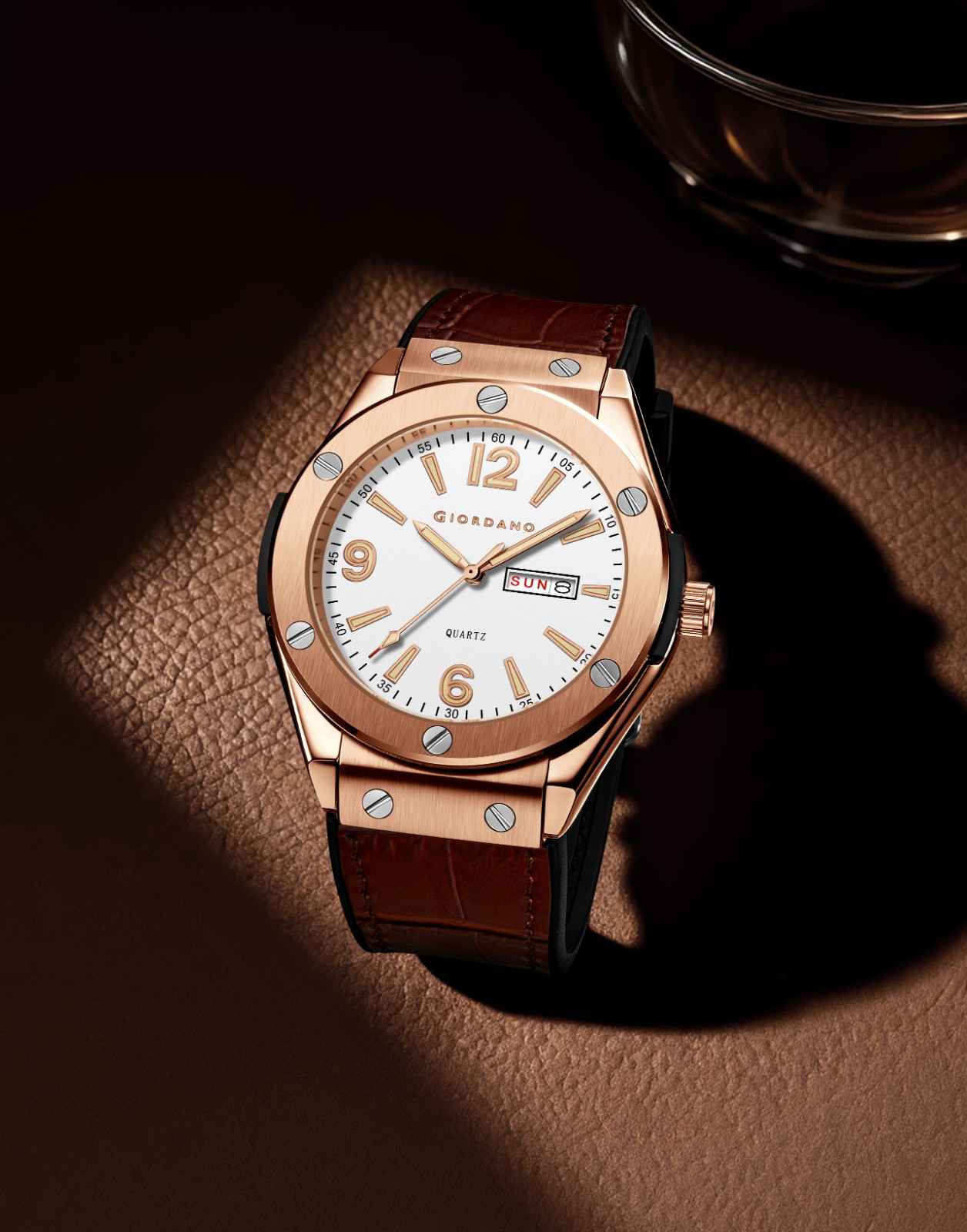 GIORDANO Luxury Watch for Men with Leather Strap, Day-Date Display, Brushed Metal Finish, and Silver Screw Details - GZ-50176-03 - Image 3