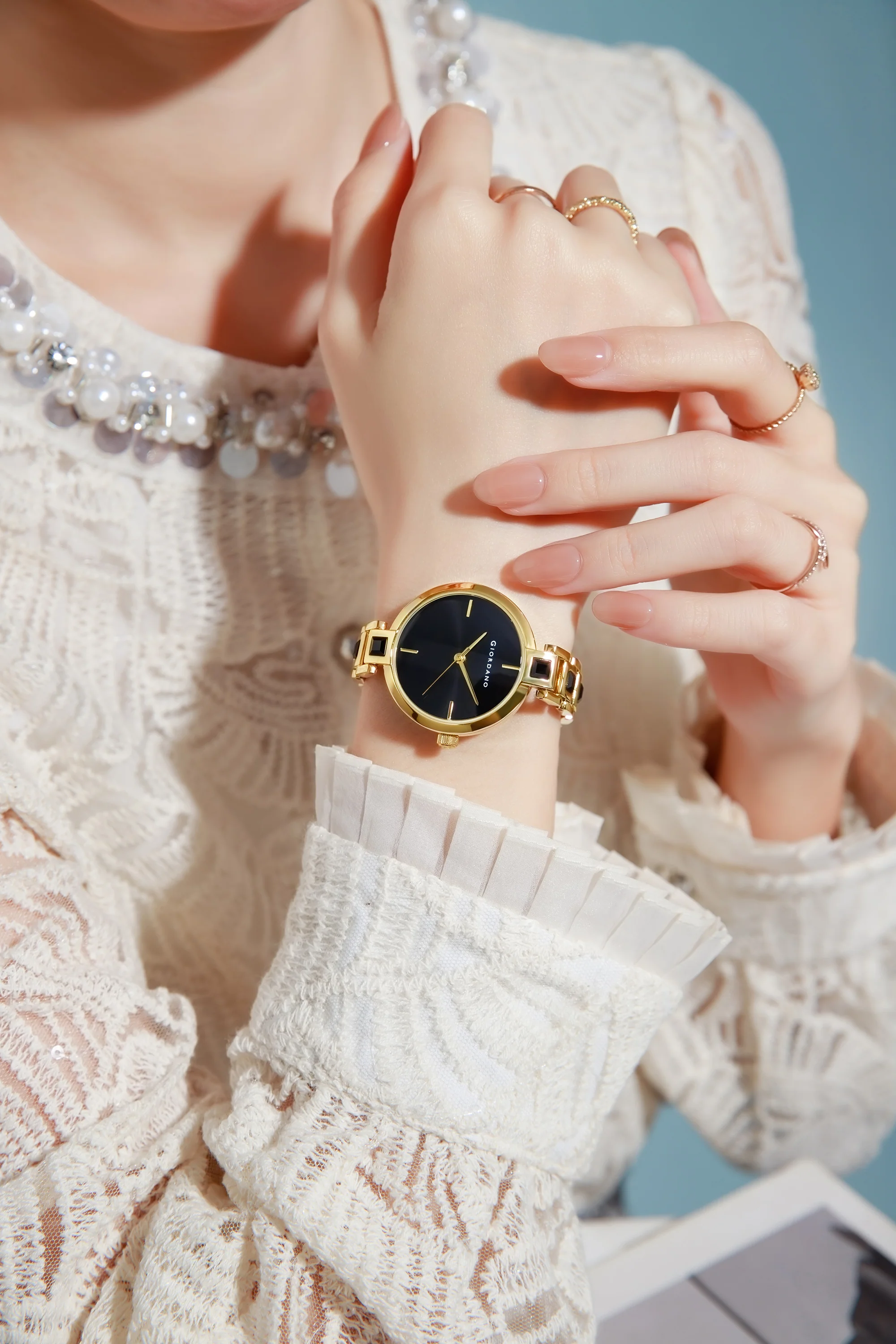 Giordano Luxury Watch for Women – Sleek Dial with Gold Accents and Two-Tone Stone Studded Stainless Steel Strap | GZ-60088-11 - Image 3