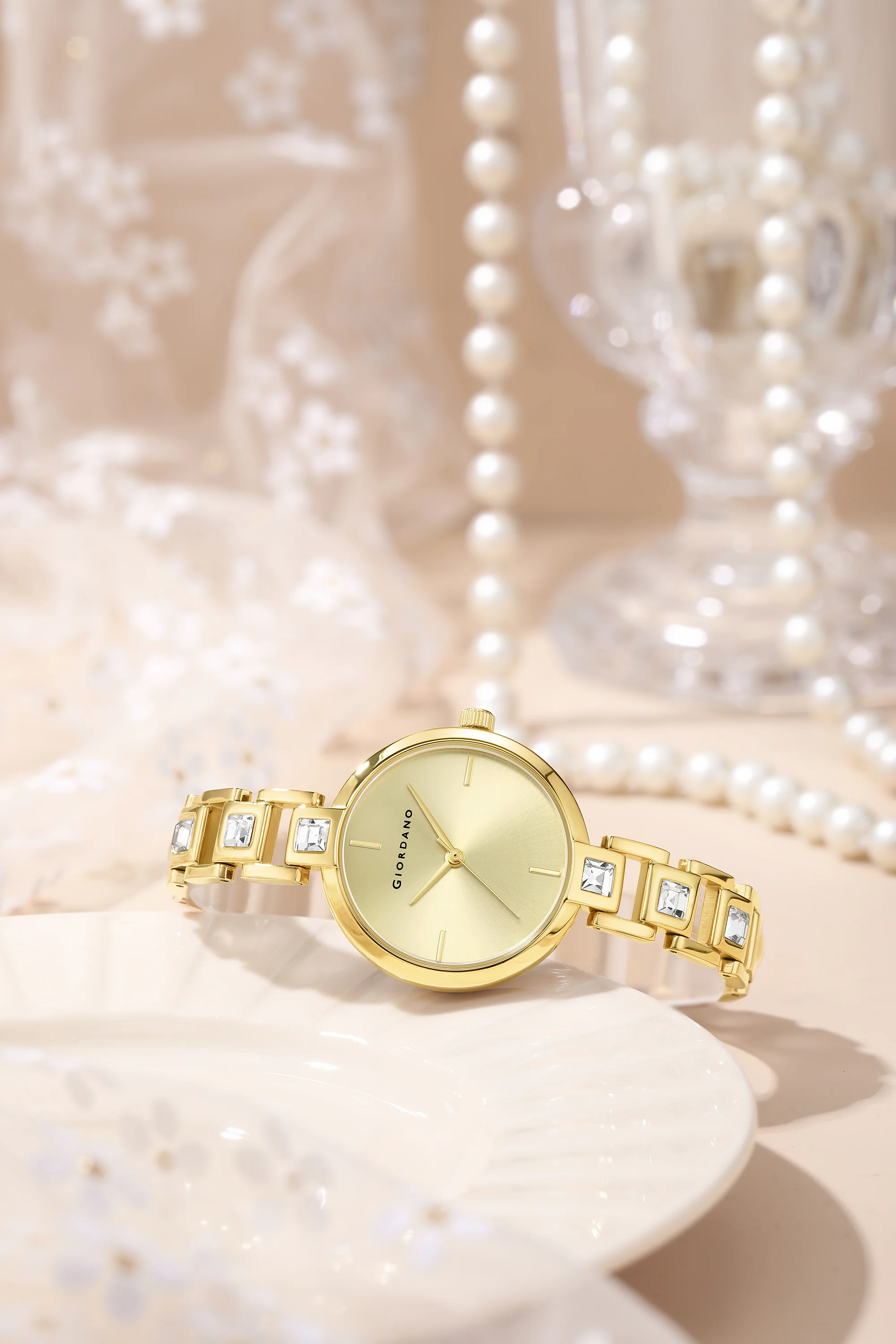 Giordano Luxury Watch for Women – Sleek Dial with Gold Accents and Two-Tone Stone Studded Stainless Steel Strap | GZ-60088-33 - Image 4