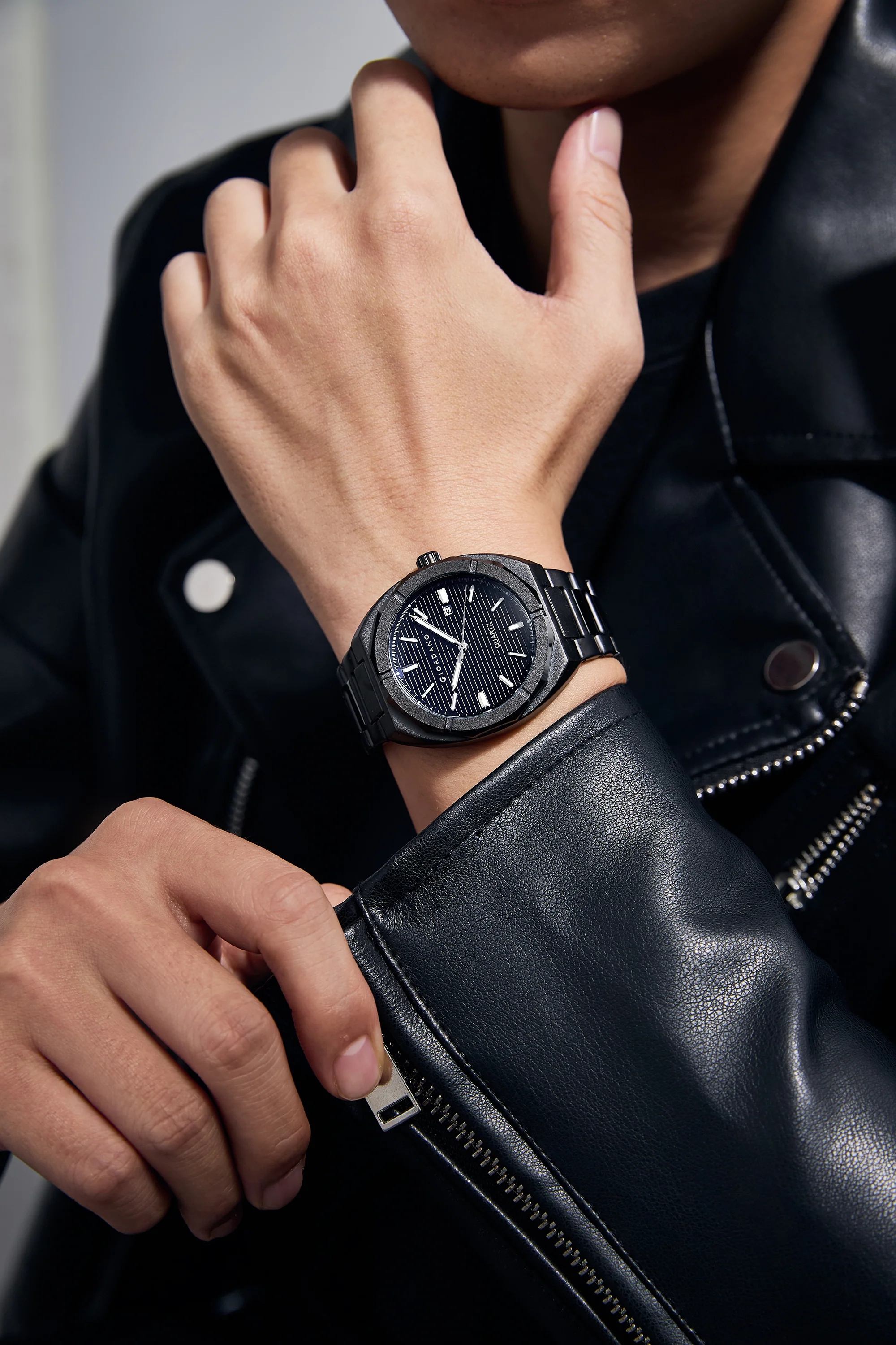 Giordano Modern  Watch for men – Textured Dial, Date Display and Stainless Steel Strap GZ-50141-11 - Image 2