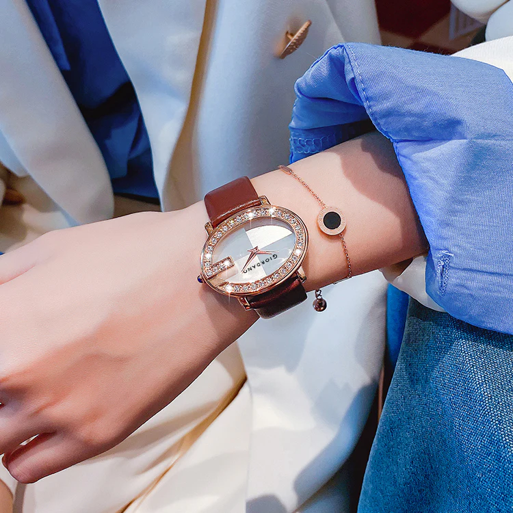 Giordano Monogram Watch for Women with Elegant Oval Shape Dial ,crystal bezel, Quartz Movement and Leather Strap | GZ-60105-02 - Image 3