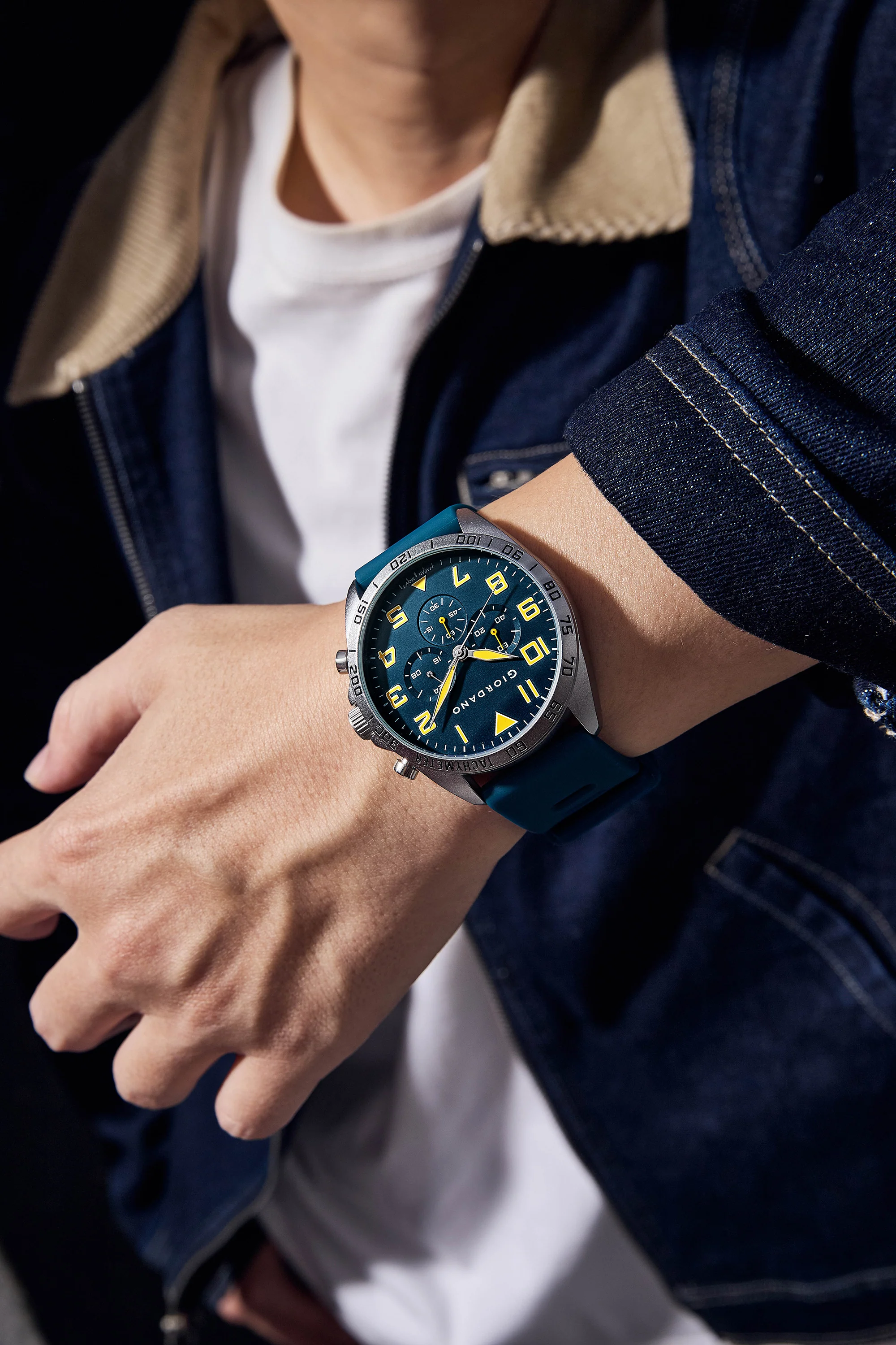 Giordano Multi Function - Performance Sport Watch for Men with Stopwatch Function & Silicon Strap | GZ-50092-02 - Image 2