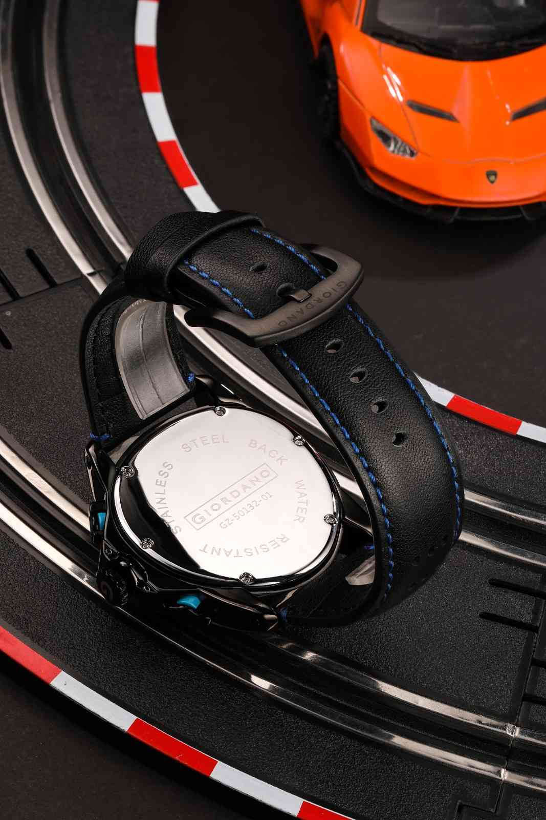 Giordano Multi Function Watch For Men -Unique Triangle Dial, Dual-Date Display With Leather Strap GZ-50132-01 - Image 4