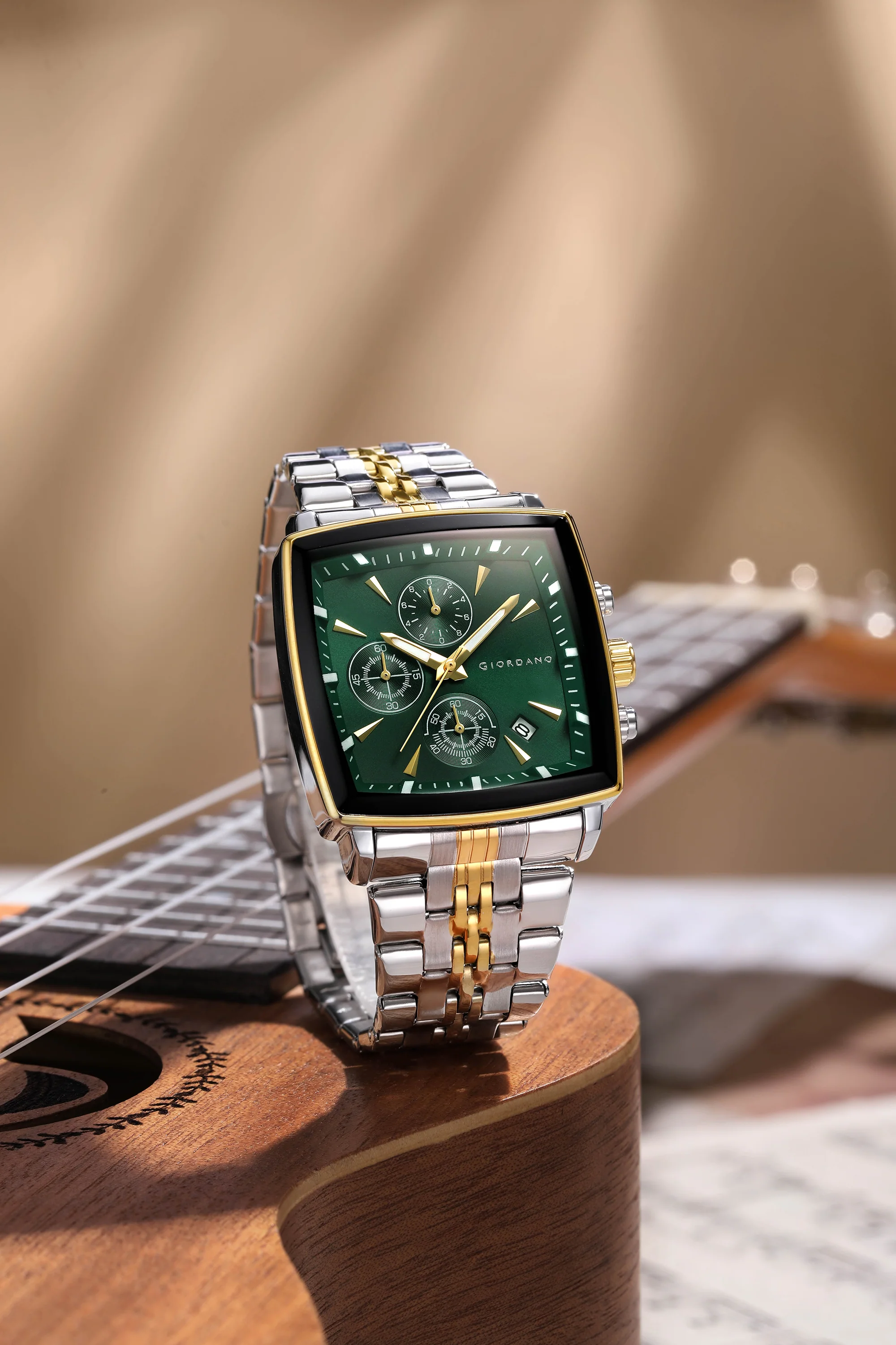 Giordano Multi Function Watch For Men With Square Green Dial, Stainless Steel Strap And Date Display GZ-50138-55 - Image 3
