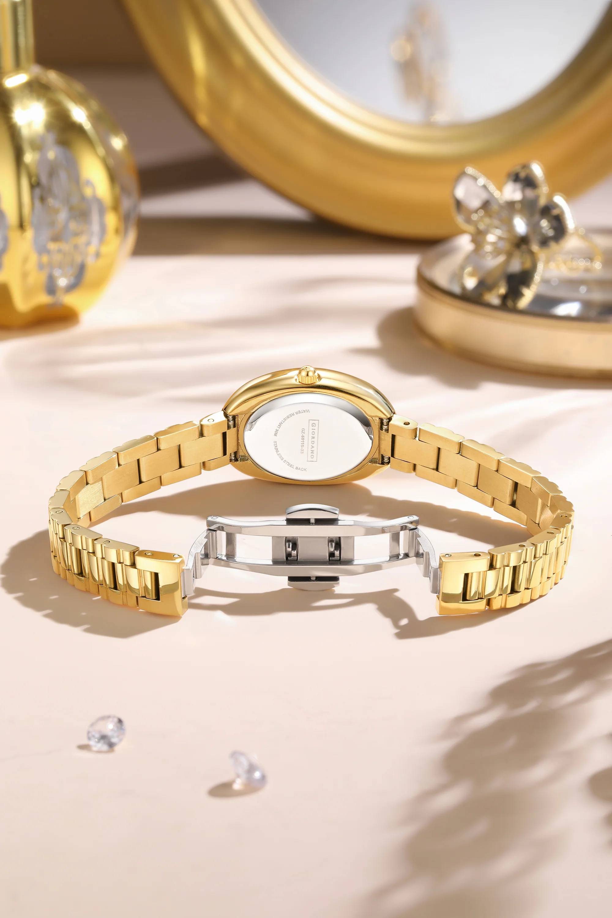 Giordano Oval Shape Dial Watch for Women – Elegant Roman Numerals, Stainless Steel Strap, Sleek Analog Design | GZ-60115-33 - Image 4