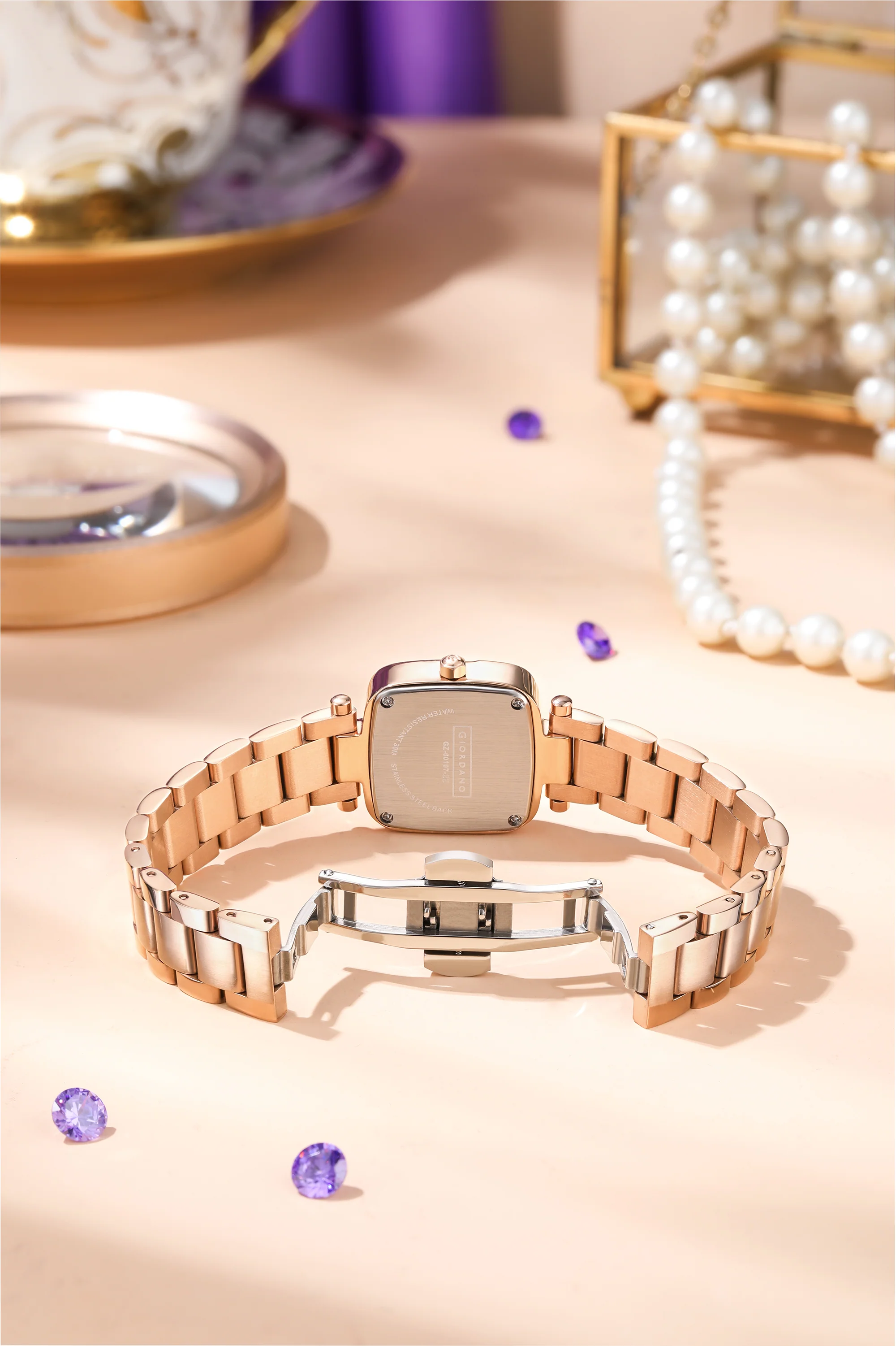 Giordano Quartz Analog Watch for Women Dial with Metal Strap Fashionable Design, Water Resistant – Perfect for Casual & Office Wear | GZ-60107-33 - Image 3