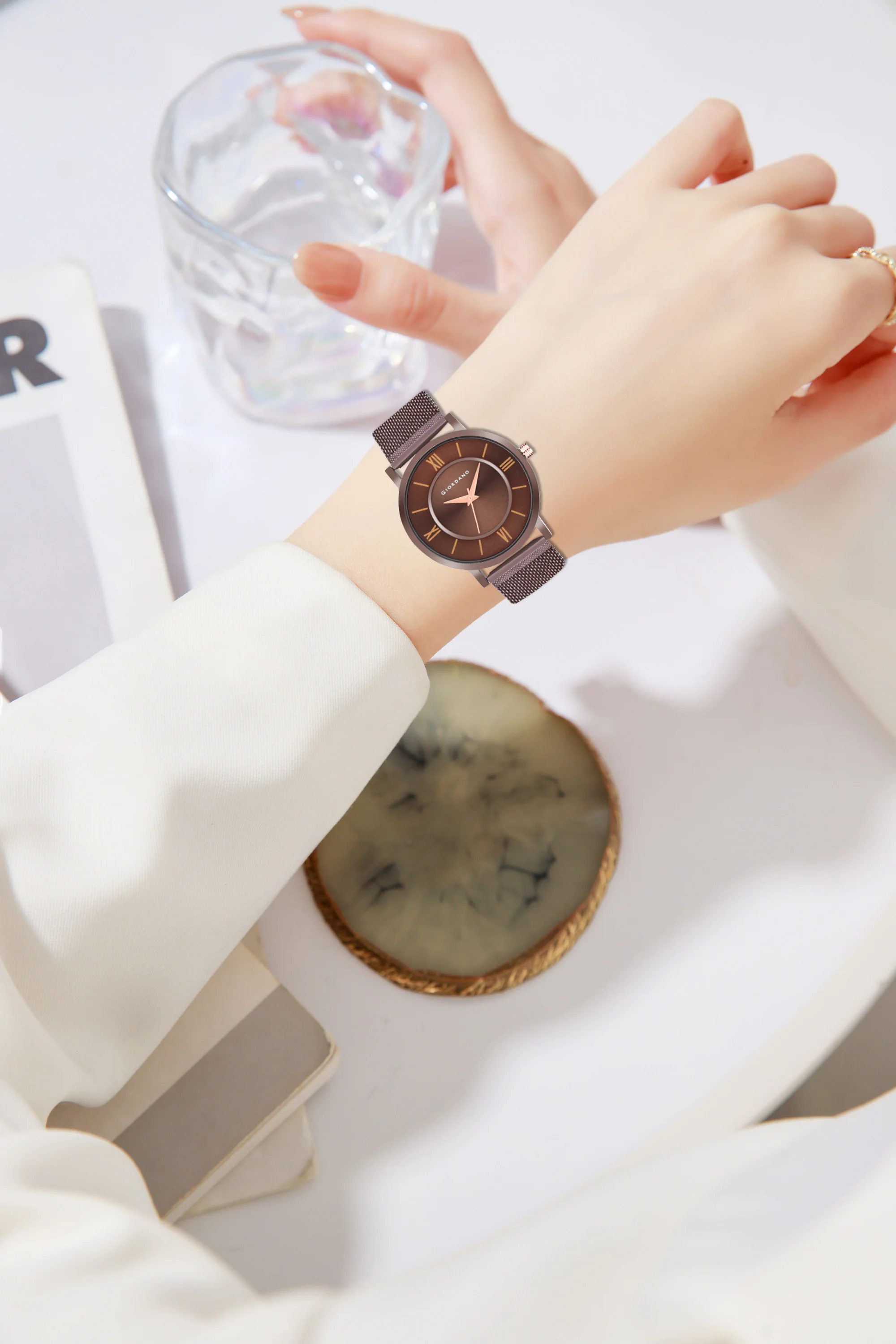 Giordano Rose Gold  Analog Stylish Watch for Couple with Stylish dial with Roman Indicess and mesh Metal Strap GD-1172-SETA-55 - Image 2