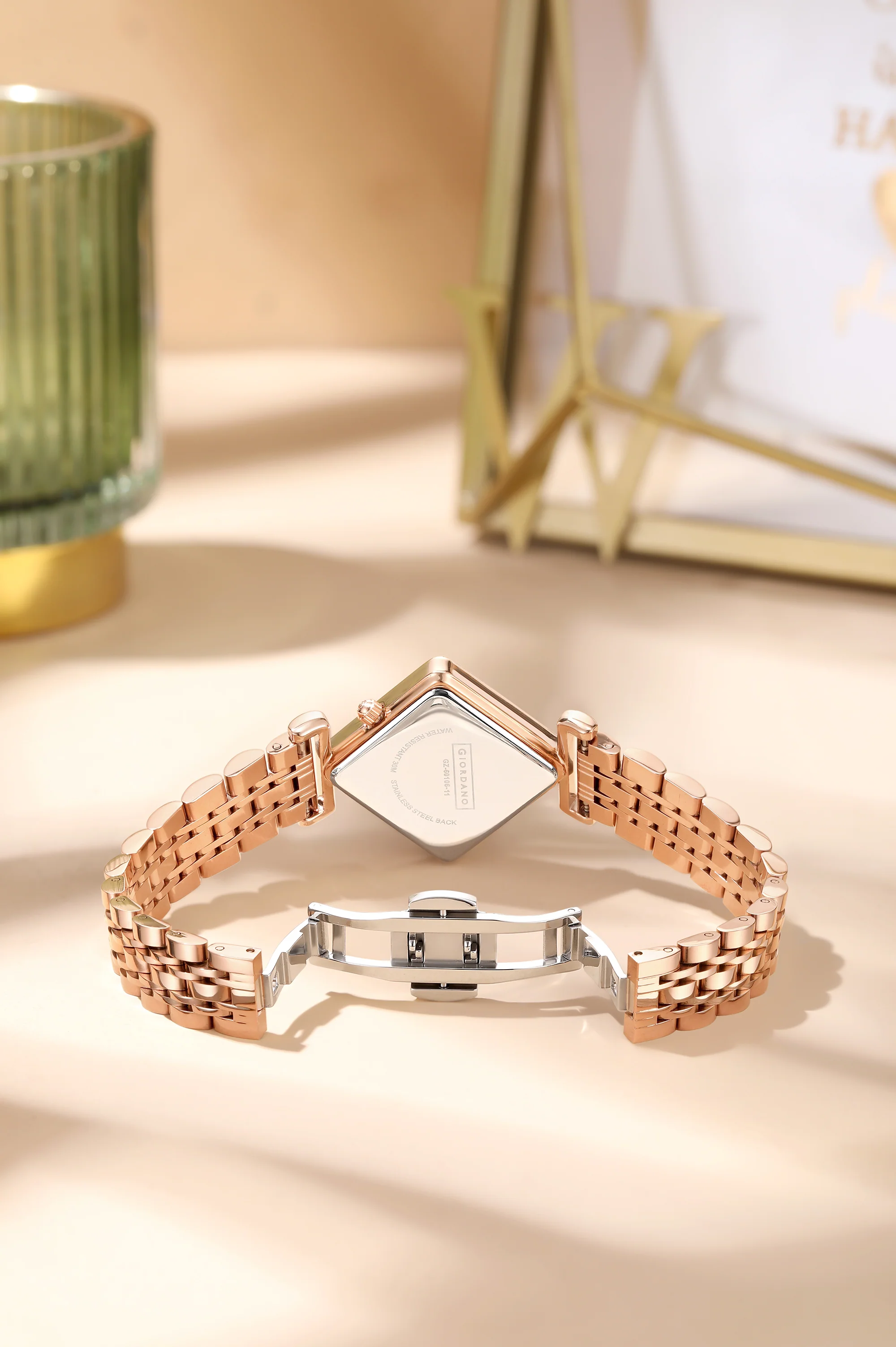 Giordano Rose Gold Analog Watch For Women with Bracelet Set – Diamond-Shaped Shimmer Dial, Crystal Detailing & Stainless Steel Strap – Elegant Gift Combo for Women | GZ-60106-11 - Image 5