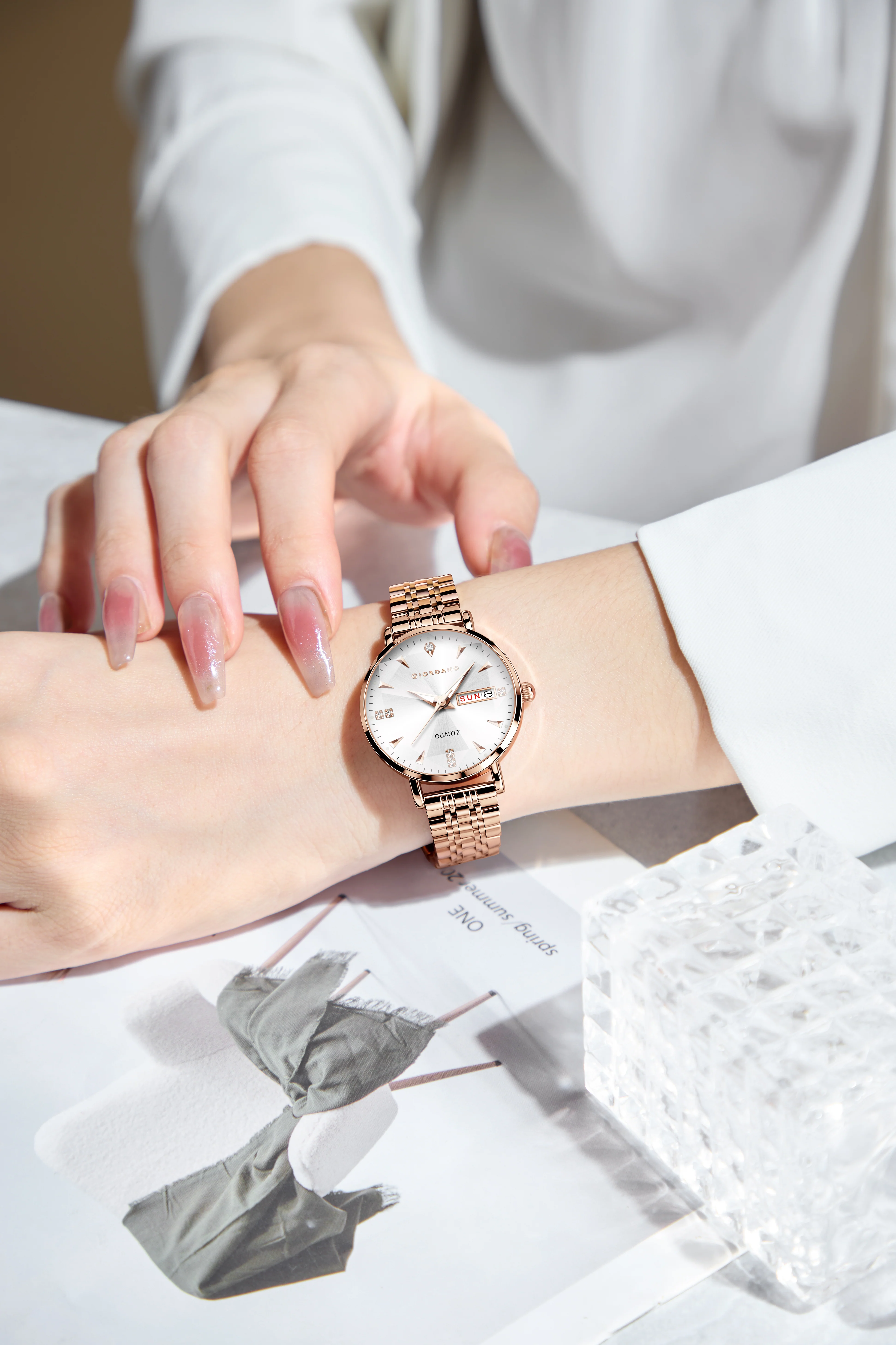 Giordano Rose Gold Analog Watch for Women with Luminous Hands & Markers, Day & Date Display and Stainless Steel Strap - GZ-60139-11 - Image 2