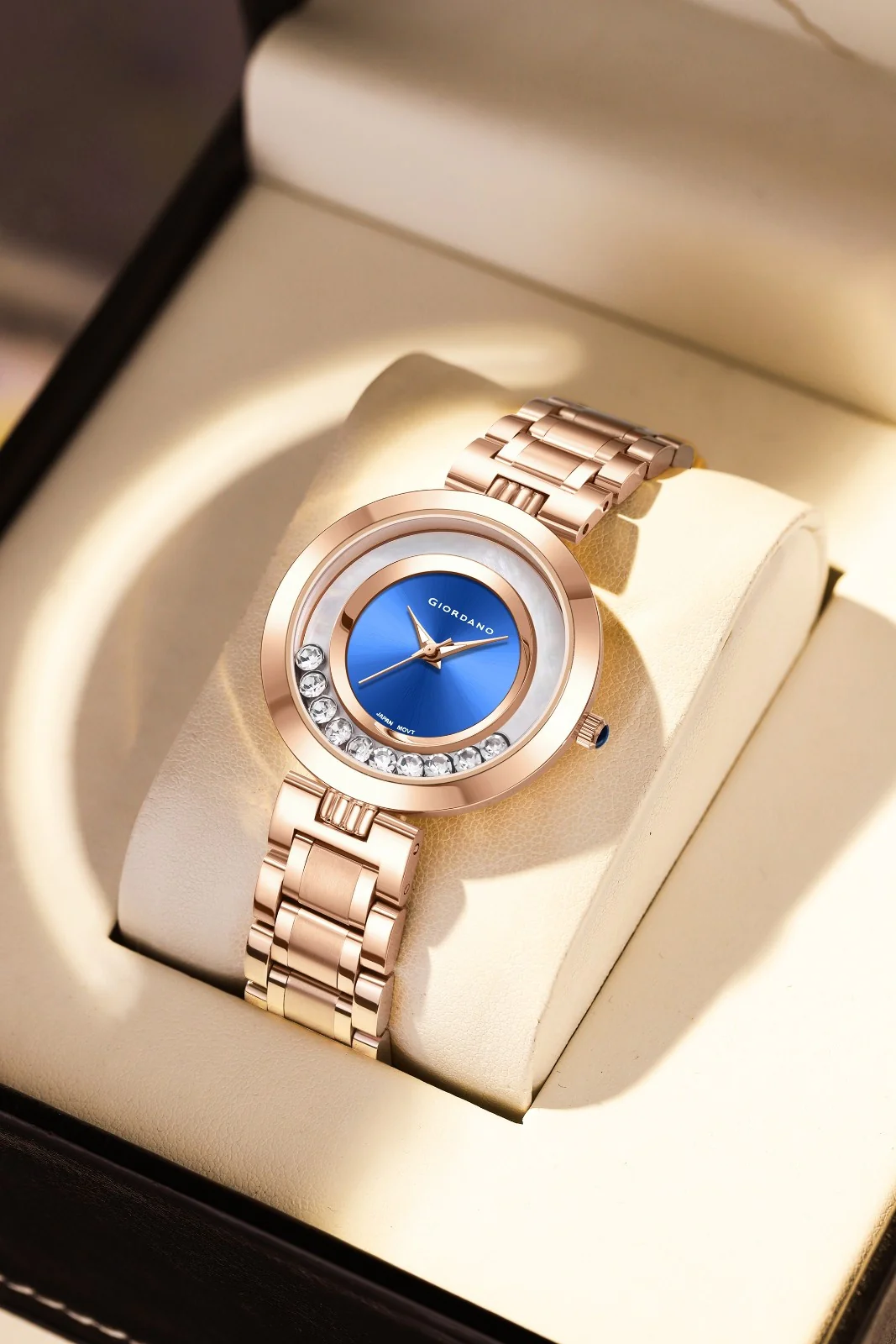 Giordano Rose Gold  Dancing Diamonds Collection Analogue Watch for Women with Elegant Stainless Steel Strap and 3 Hand Mechanism GZ-60083-44 - Image 3