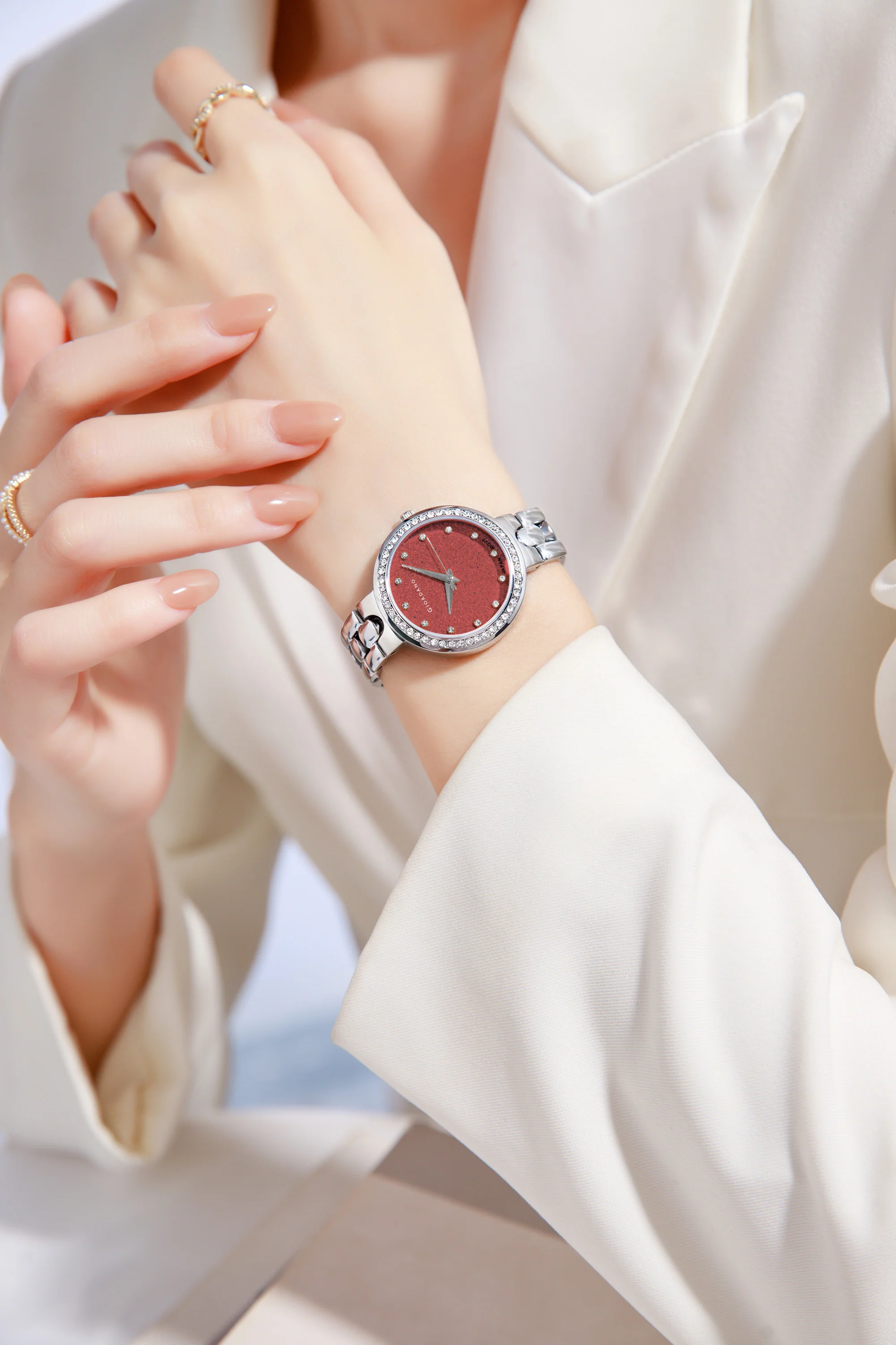 Giordano Silver Shimmer Collection Analog Watch for Women with Diamond Studded Case, Shimmer Dial and Stylish Stainless Steel Strap A2068-22 - Image 2