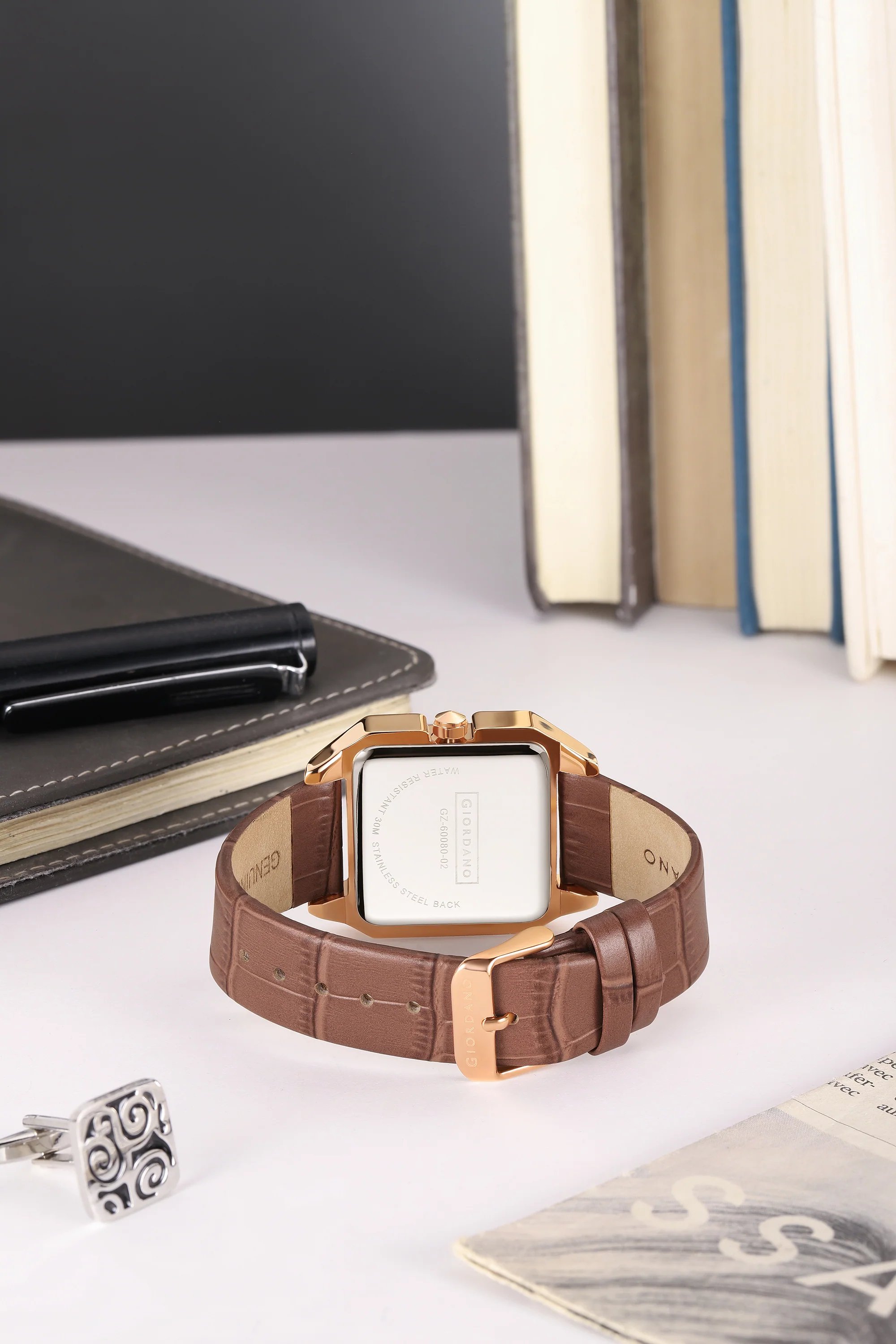 Giordano Vintage Square Watch for Women with Classic Roman Indices and Leather Strap - GZ-60080-02 - Image 4
